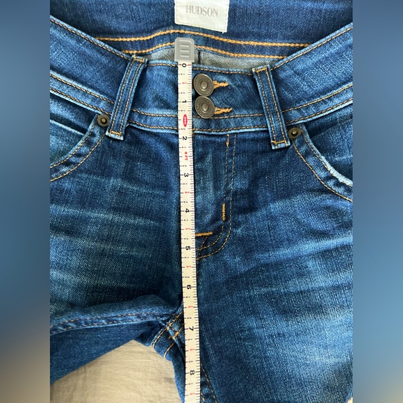 Hudson Jeans Palerme Knee Cuffed Jean Shorts - Picture 14 of 16